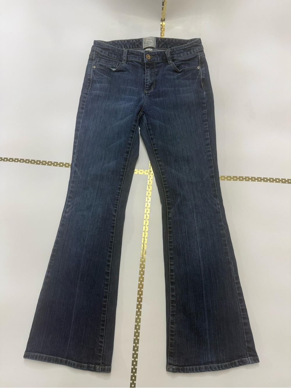 White House Black Market Women’s Bootcut Jeans Blue Dark Wash Stretch Denim. 4 S